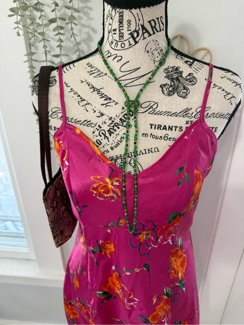 Vintage Green Beaded Lariat Necklace
